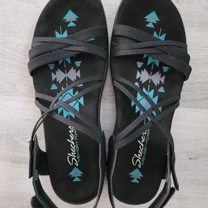 Skechers reggae black sandals size 10